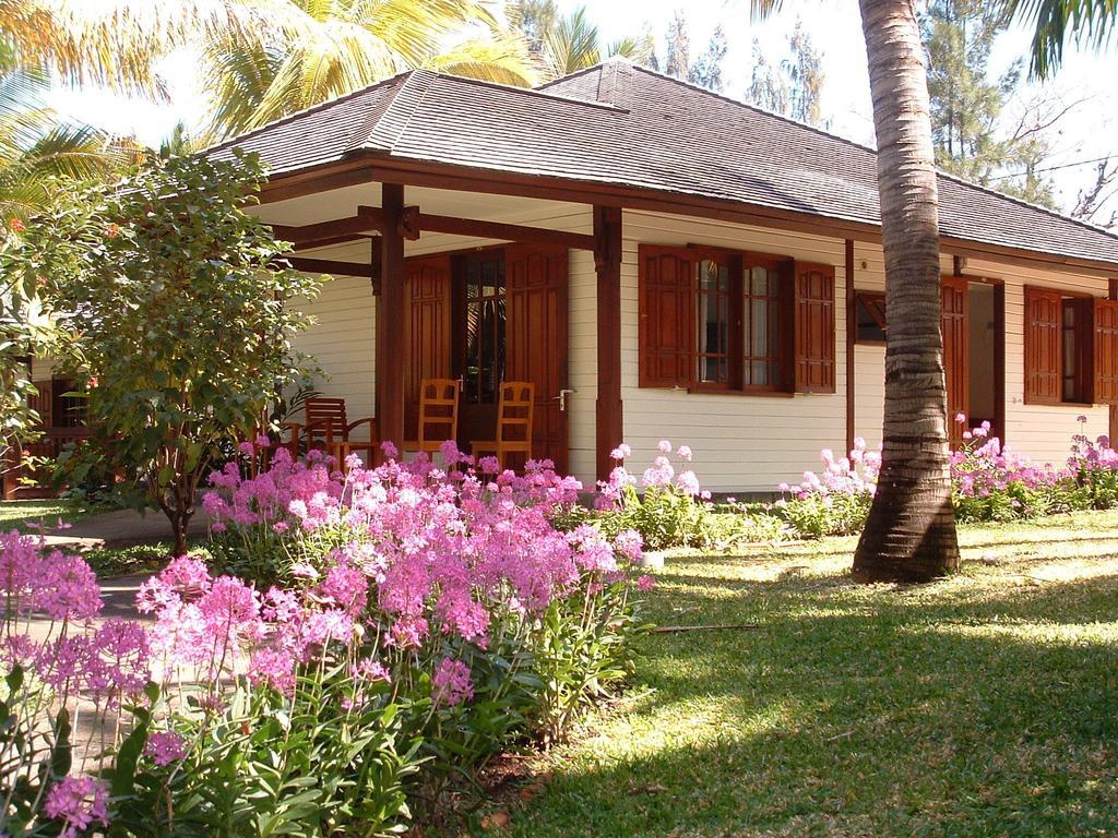 Le Domaine Des Pierres Hotel Saint Pierre Exterior foto